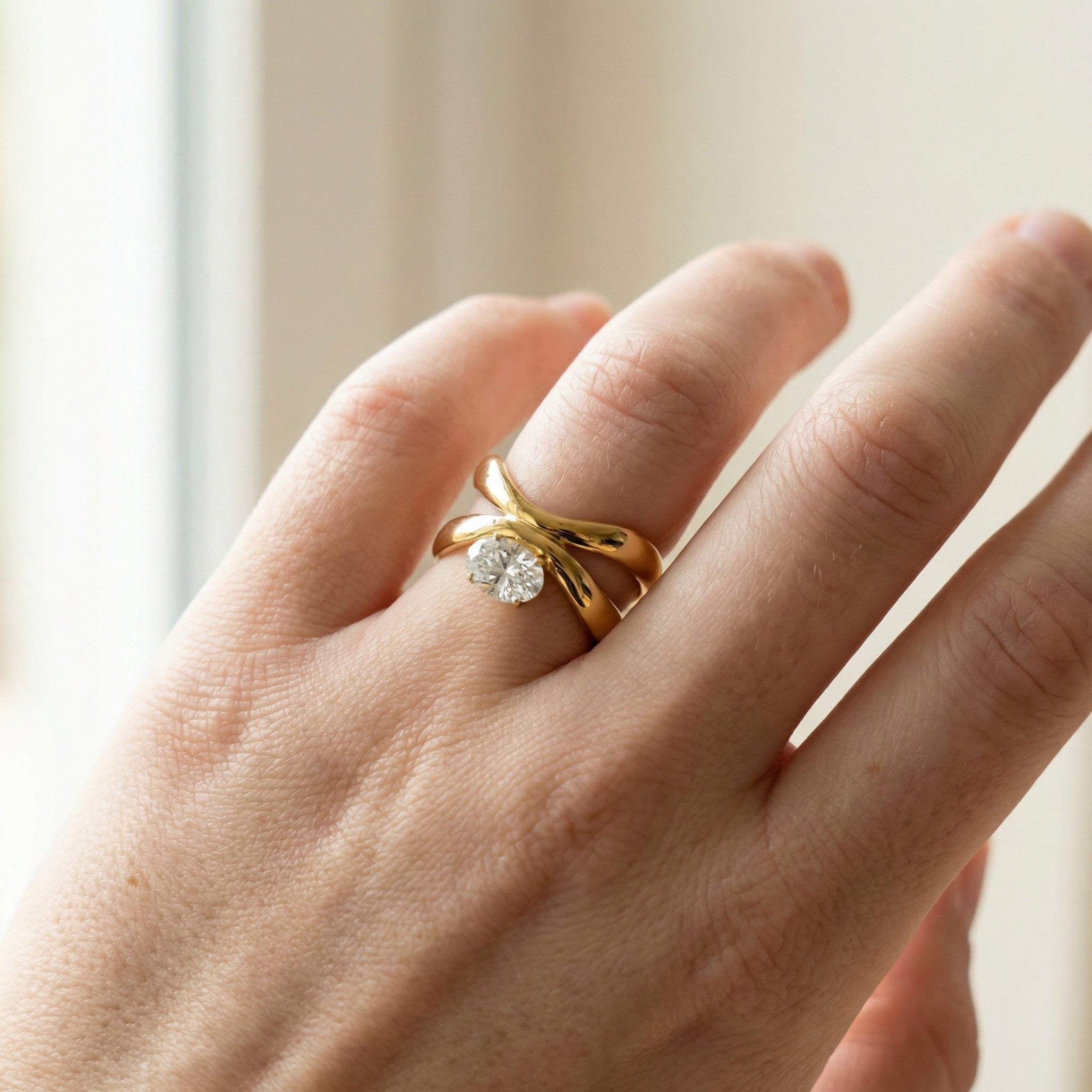 Solis Ring